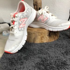 New Balance Women's White and Pink Running Shoes